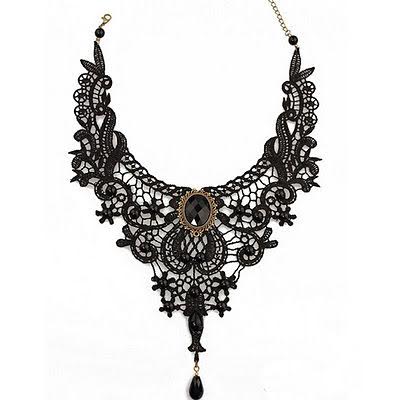lace gothic necklace